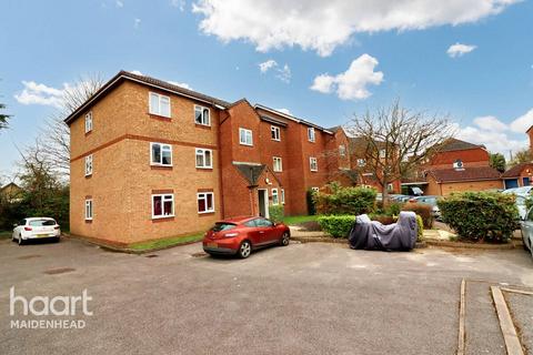 2 bedroom apartment for sale - Corfe Place, Maidenhead