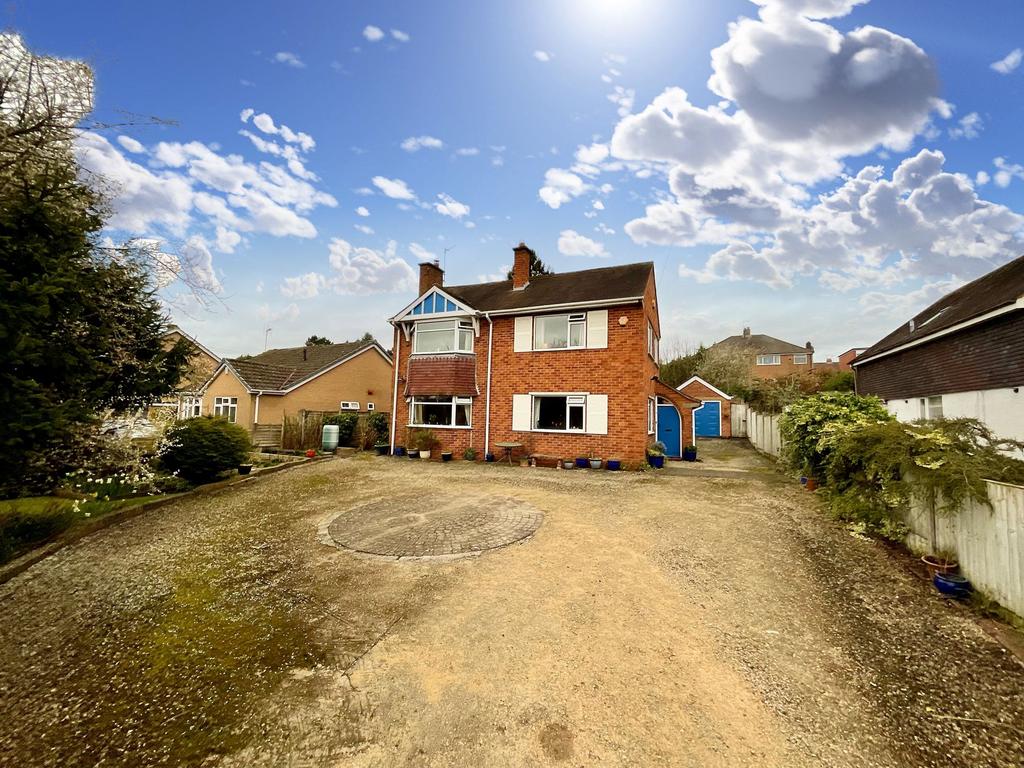 Lichfield Road, Stone, ST15 4 bed detached house for sale £550,000