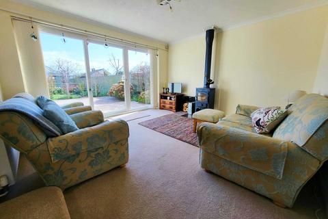 3 bedroom detached bungalow for sale, Springfields. Colyford. Devon
