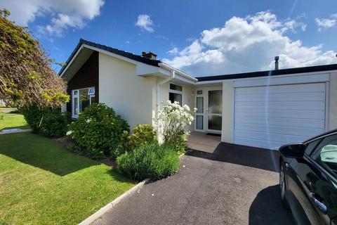 3 bedroom detached bungalow for sale, Springfields. Colyford. Devon