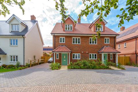 4 bedroom semi-detached house for sale, Mayflower Meadow, Platinum Way, Angmering, West Sussex, BN16