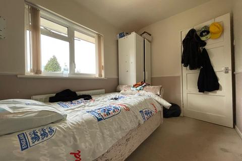 21 Chilcote Close, Birmingham, B28 0PB