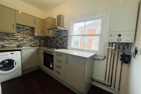 1 bedroom flat for sale - Highfield Street, Leicester LE2