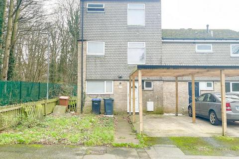 5 bedroom end of terrace house for sale, Prentice Court, Northampton NN3