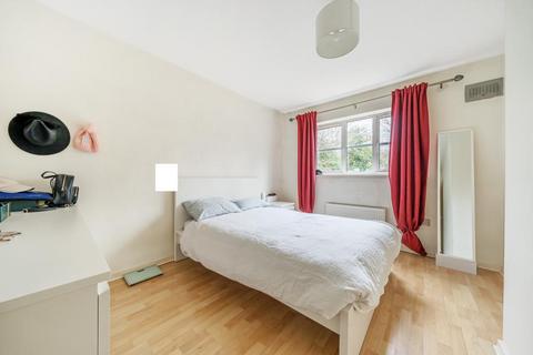 2 bedroom end of terrace house for sale, Bicester,  Oxfordshire,  OX26