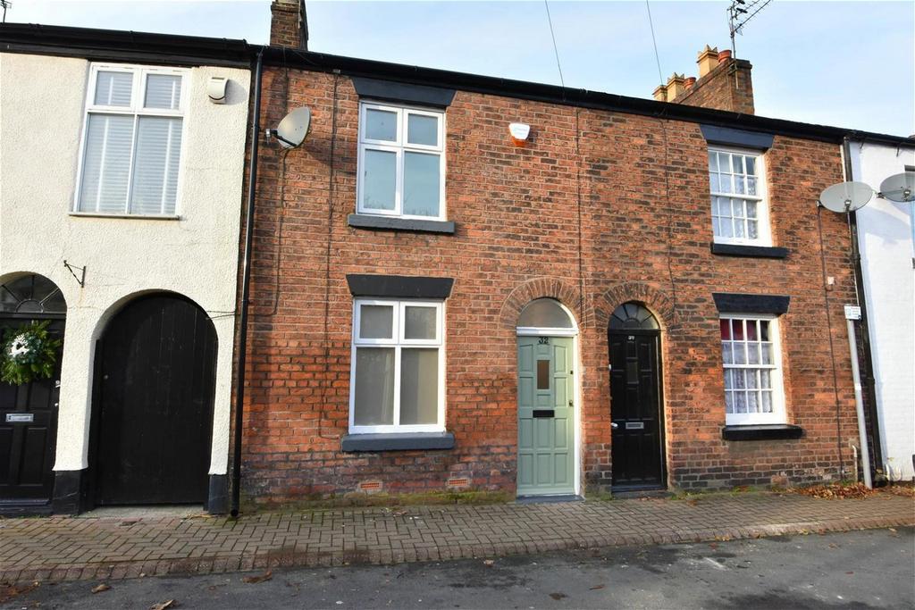 Chapel Street, Ormskirk, L39 4QF 2 bed terraced house to rent £900 pcm (£208 pw)