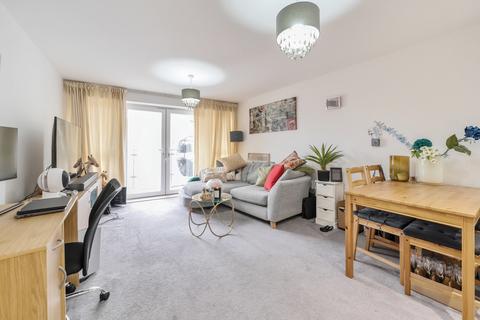 2 bedroom apartment for sale - Perkins Gardens, Ickenham, Uxbridge