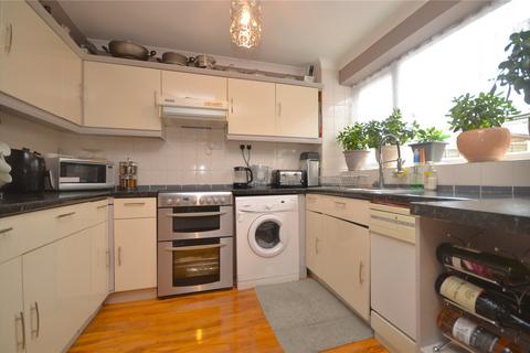 4 bedroom semi-detached house for sale, Sydney Street, Colchester, Essex, CO2