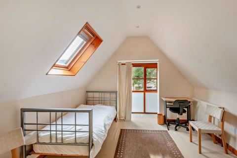 1a Elsworth Place, Cambridge, CB2 8RG