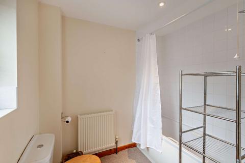 1a Elsworth Place, Cambridge, CB2 8RG