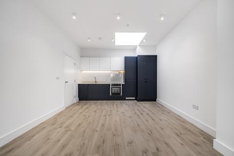 1 bedroom apartment to rent - Mitcham Lane London SW16