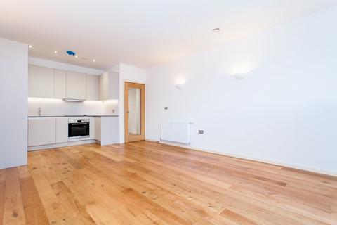 2 bedroom apartment for sale, Triangle Court, Camberwell, SE5