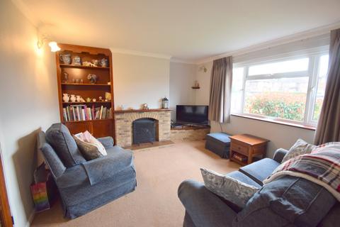 58 Bulkeley Avenue, Windsor, SL4 3NA