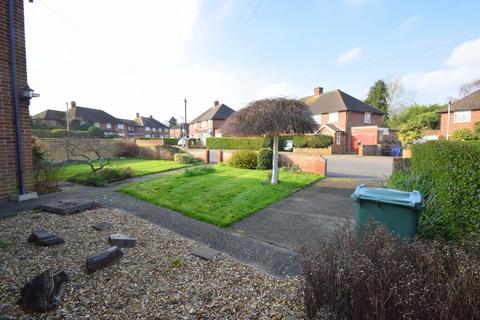 58 Bulkeley Avenue, Windsor, SL4 3NA