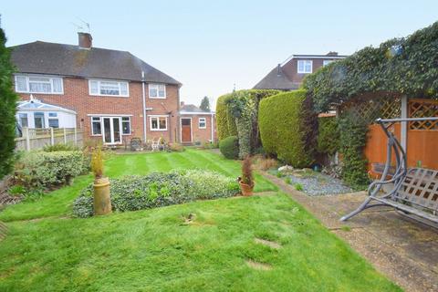 58 Bulkeley Avenue, Windsor, SL4 3NA