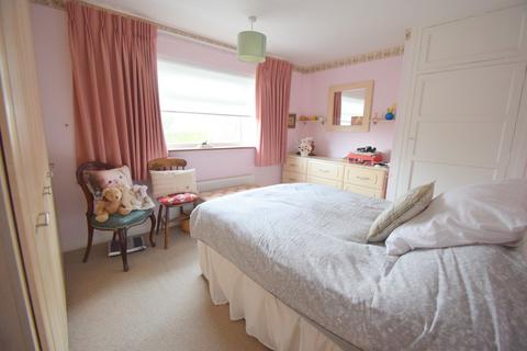 58 Bulkeley Avenue, Windsor, SL4 3NA
