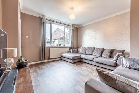 36 Dorts Crescent, Church Fenton, Tadcaster, LS24 9RU