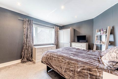 36 Dorts Crescent, Church Fenton, Tadcaster, LS24 9RU