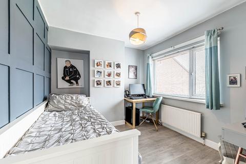 36 Dorts Crescent, Church Fenton, Tadcaster, LS24 9RU
