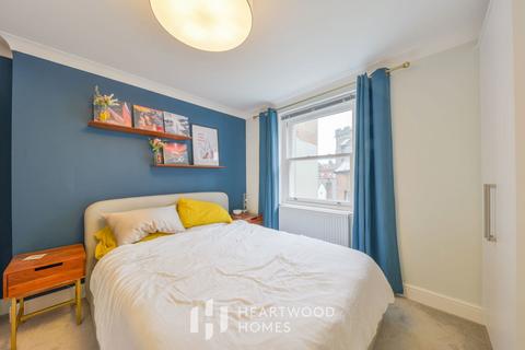 Flat 4, 7a Chequer Street, St Albans, AL1 3YJ