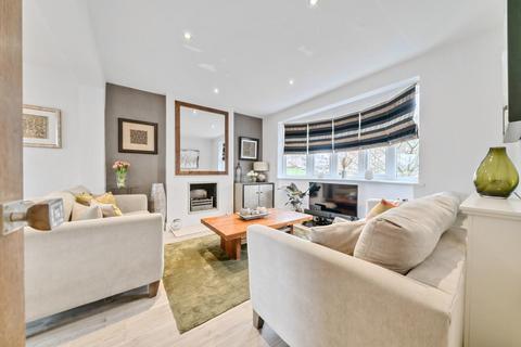 81 Churston Drive, Morden, SM4 4JE