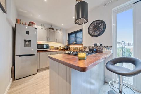 81 Churston Drive, Morden, SM4 4JE