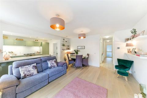 39 Carew Road, Wallington, SM6 8QQ