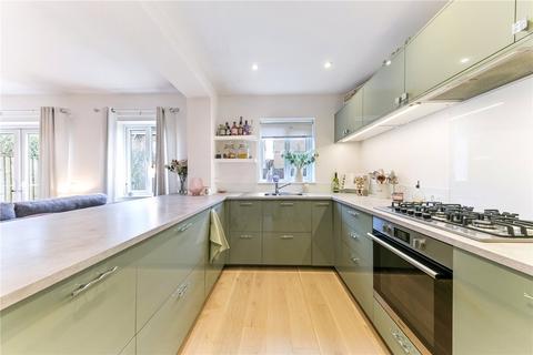 39 Carew Road, Wallington, SM6 8QQ