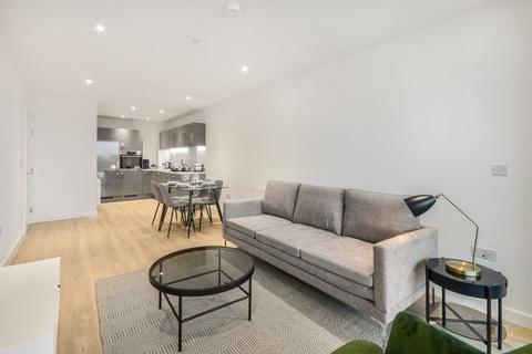 1 bedroom flat to rent, Drake House, London E14