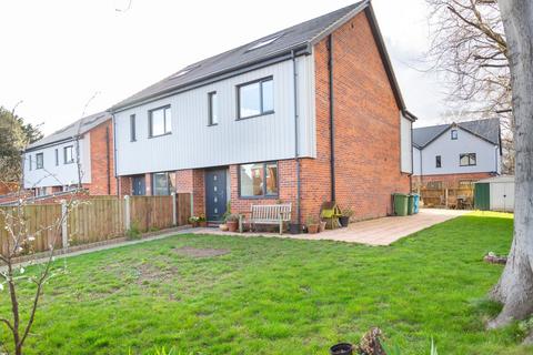 3 bedroom semi-detached house for sale, Gale Gardens, Aylsham