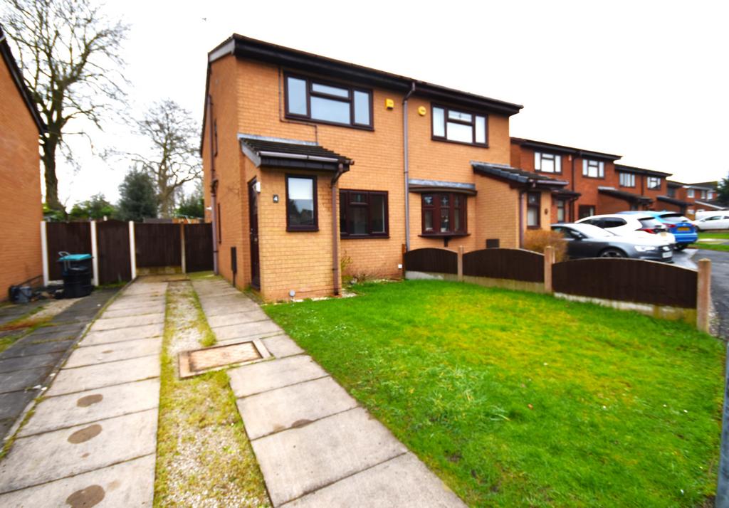 Shaftesbury Avenue, Gwersyllt, LL11 2 bed semidetached house to rent