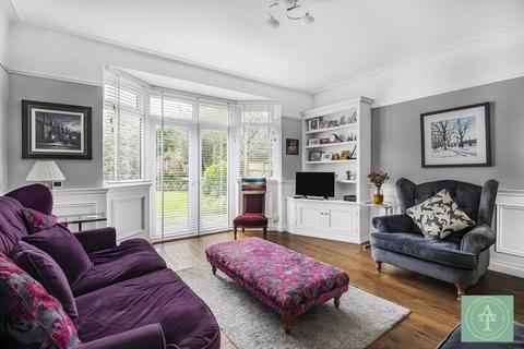 4 bedroom link detached house for sale, CHAIN FREE - Meadway, London, N14