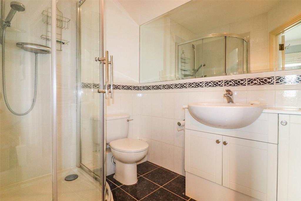 En-Suite Shower