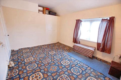 3 bedroom terraced house for sale, 17 Newell Hill