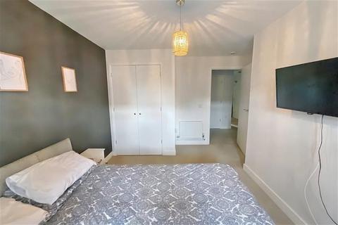 2 bedroom flat for sale, Winchester City Centre