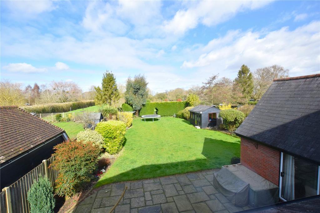 Long Road East, Dedham, Colchester, Essex, CO7 6 bed detached house for