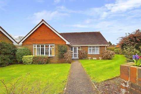 2 bedroom detached bungalow for sale - The Chase, Worthing BN14