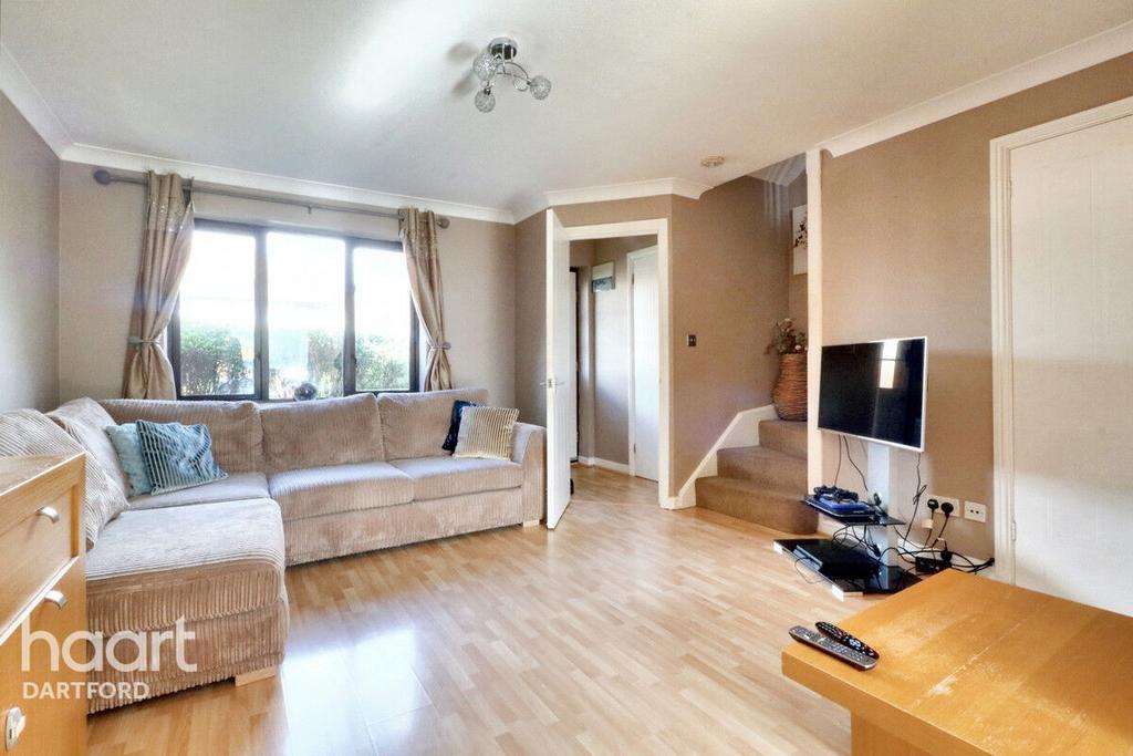 Hayes Road, Greenhithe 3 bed end of terrace house for sale £375,000
