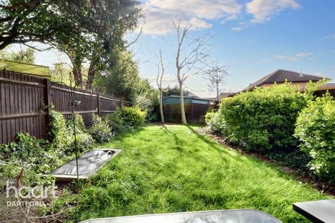 23 Hayes Road, Greenhithe, DA9 9DS
