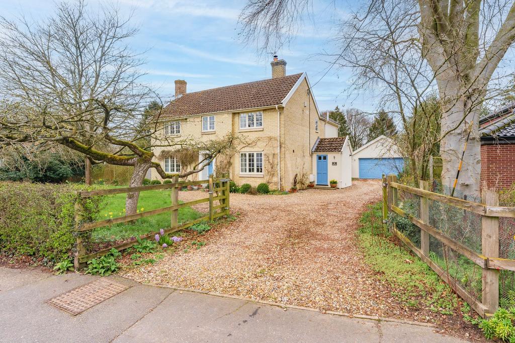 Mill Road, Hempnall, NR15 5 bed detached house for sale - £650,000