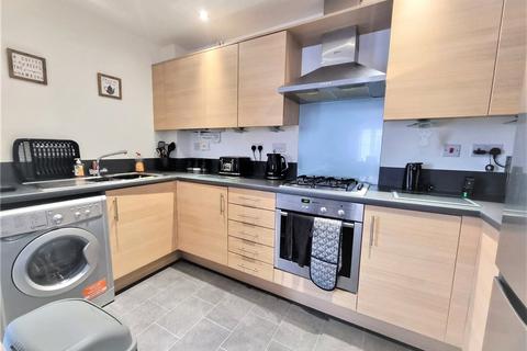 2 bedroom apartment for sale - Woodcutters Mews, Swindon, Wiltshire