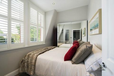 3 bedroom terraced house to rent - Hurlingham Road, Fulham