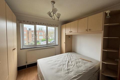 2 bedroom flat for sale - Flat 10, Brushwood Lodge, 16 Lower Park Road, Belvedere, Kent, DA17 6EF
