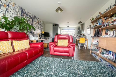 145 Lane End Road, Patchway, Bristol, BS34 5US