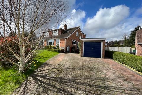 3 bedroom semi-detached house for sale, Sarum Way, Hungerford RG17