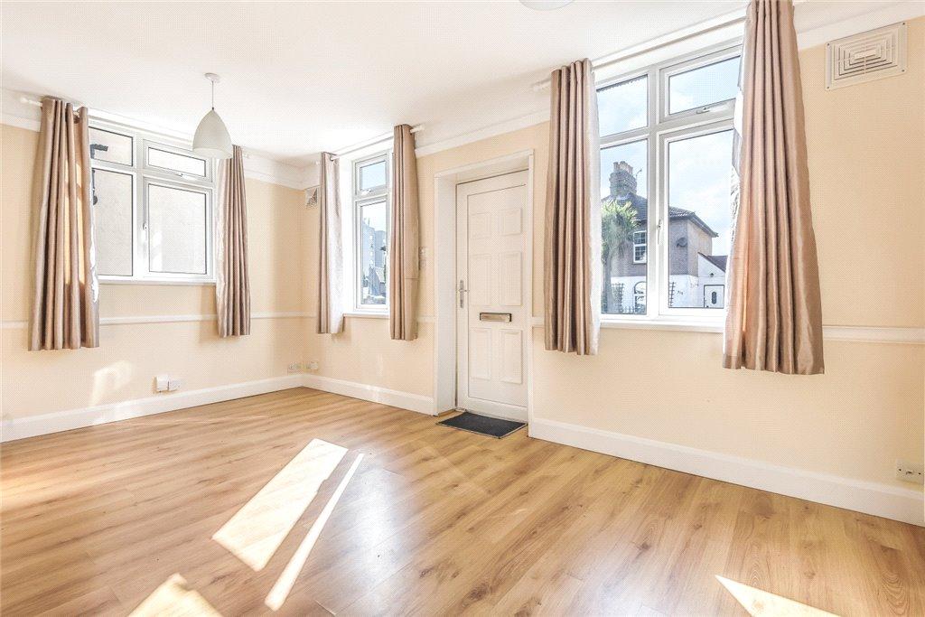 Bexley Road, Erith 2 bed apartment for sale £250,000