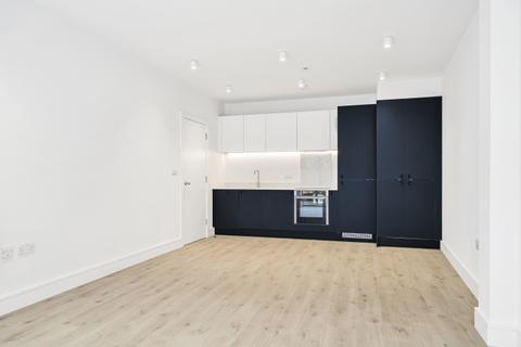 1 bedroom apartment to rent, Mitcham Lane London SW16