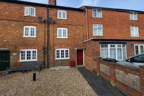 3 bedroom townhouse for sale, Union Street, Newport Pagnell