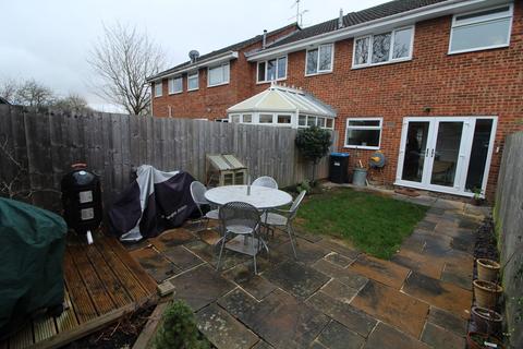 33 Carroll Close, Newport Pagnell, MK16 8QJ