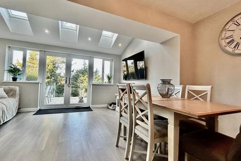 7 Brackley Close, Northampton, NN2 8NN